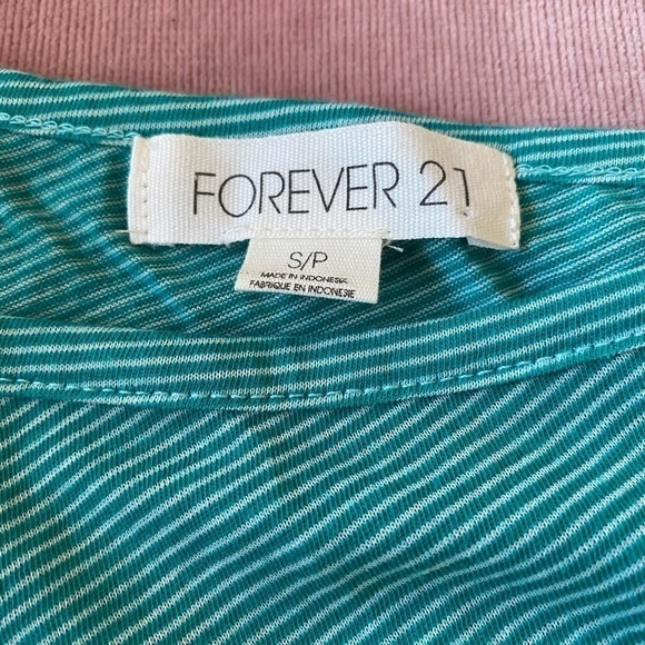 Forever 21 One Shoulder Cotton Striped Tee - Picture 4 of 6